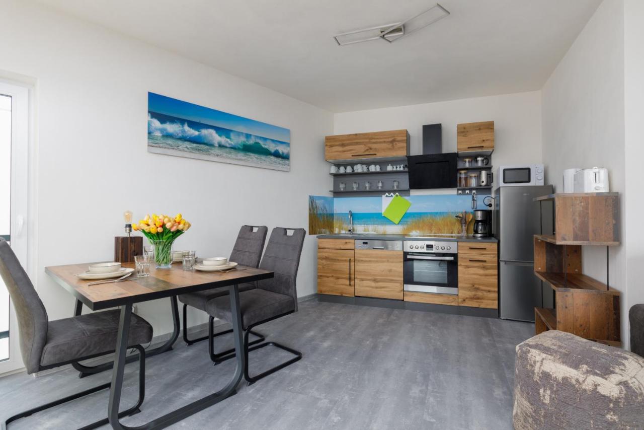 Sea Resort Nowa Flotylla Swinoujscie By Noclegi Renters Exterior photo